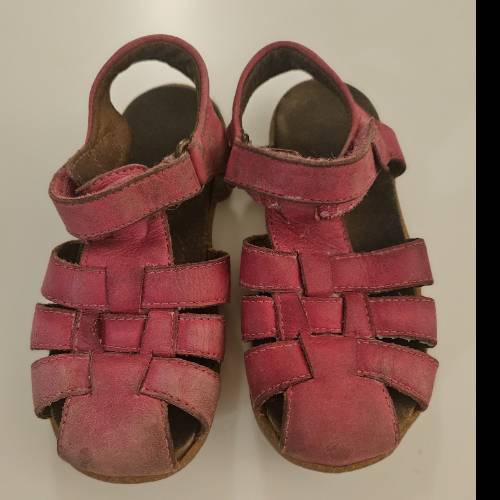 Naturino Ledersandalen pink  Größe: 23, zu finden beim Stand 60 am Standort Flohkids Hamburg Nord