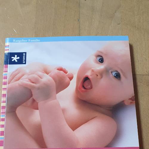 Buch Baby Spaß mit Pekip, zu finden beim Stand 4 am Standort Flohkids Hamburg Nord