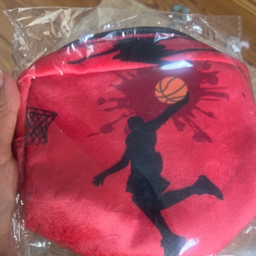 Neu: Basketball Tasche , zu finden beim Stand 77 am Standort Flohkids Hamburg Nord