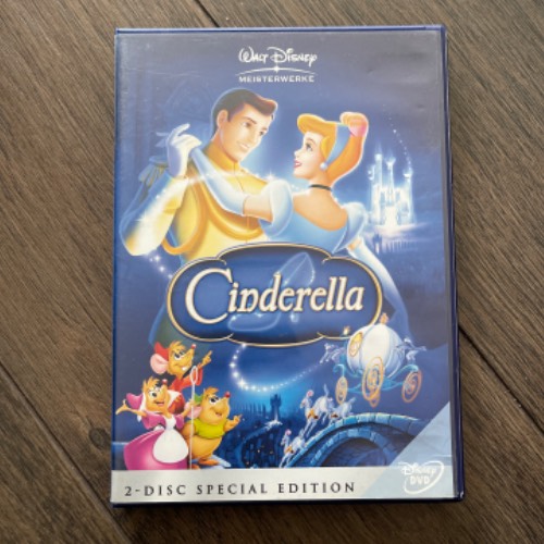 DVD Disney cinderella  Größe: 2-Disc, zu finden beim Stand 106 am Standort Flohkids Hamburg Nord