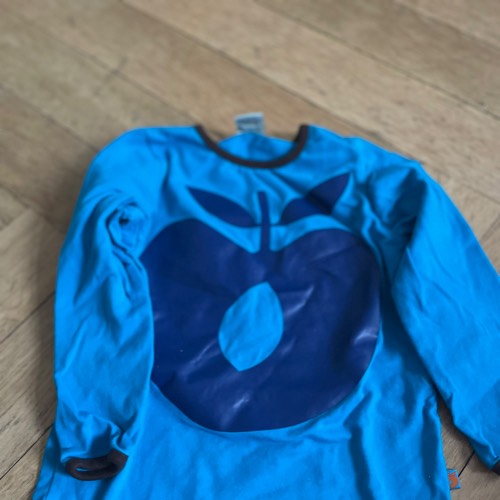 Shirt Smafolk Apfel blau  Größe: 92-98, zu finden beim Stand 75 am Standort Flohkids Hamburg Nord