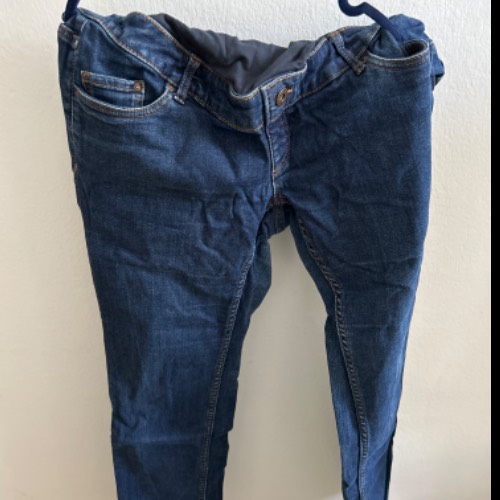 C&A Umstandshose  Größe: 40 Jeans, zu finden beim Stand 243 am Standort Flohkids Hamburg Nord