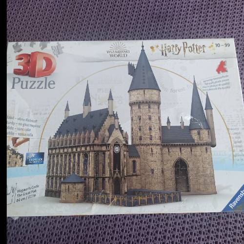 Harry Potter  Größe: 3 D Schloss Neu, zu finden beim Stand 252 am Standort Flohkids Hamburg Nord