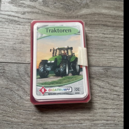Quartett Traktoren Gigatrumpf , zu finden beim Stand 61 am Standort Flohkids Hamburg Nord