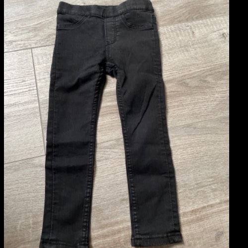 Jeans schwarz  Größe: 92 H&M , zu finden beim Stand 61 am Standort Flohkids Hamburg Nord