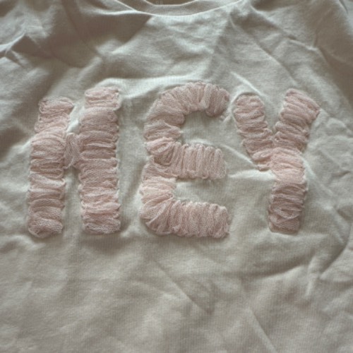 Name it Tshirt  Größe: 104 hey rosa , zu finden beim Stand 186 am Standort Flohkids Hamburg Nord