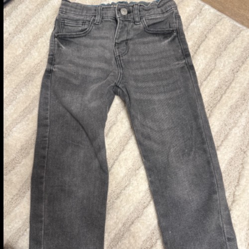 Zara Jeans grau  Größe: 98 , zu finden beim Stand 185 am Standort Flohkids Hamburg Nord