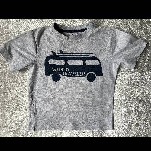 T-Shirt  Größe: 104 Surfbus, zu finden beim Stand 31 am Standort Flohkids Hamburg Nord