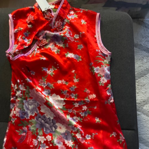 China Kleid , zu finden beim Stand 55 am Standort Flohkids Hamburg Nord