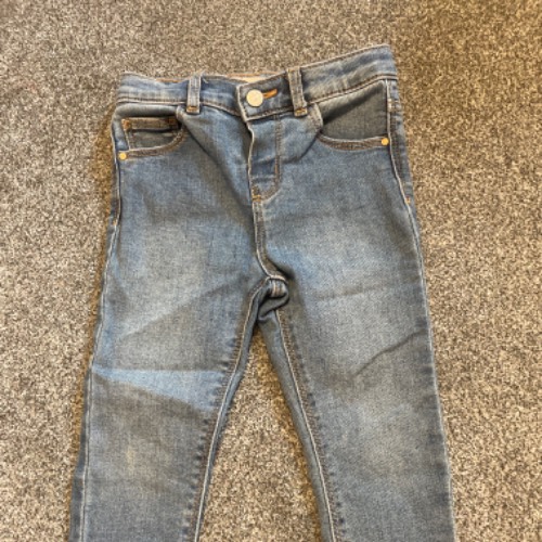 ZARA Jeans  Größe: 98, zu finden beim Stand 79 am Standort Flohkids Hamburg Nord