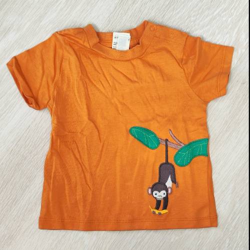 T-Shirt Alana  Größe: 68 Orange Affe, zu finden beim Stand 201 am Standort Flohkids Hamburg Nord