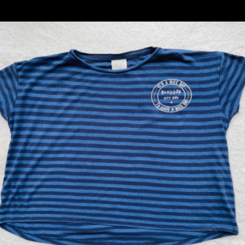 Zara Shirt blau gestreift  Größe: 122, zu finden beim Stand 50 am Standort Flohkids Hamburg Nord