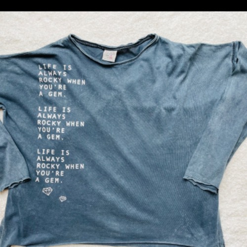 Zara Shirt vintage  Größe: 122, zu finden beim Stand 50 am Standort Flohkids Hamburg Nord