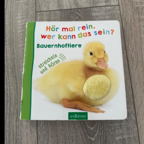 Buch Bauernhoftiere, zu finden beim Stand 14 am Standort Flohkids Hamburg Nord