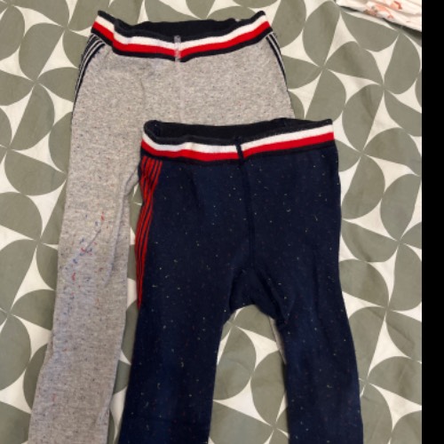 TommyHilfiger Strumpfhosen  Größe: 98+, zu finden beim Stand 160 am Standort Flohkids Hamburg Nord