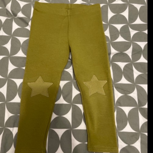 Next leggings stern khaki  Größe: 104, zu finden beim Stand 160 am Standort Flohkids Hamburg Nord