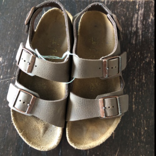 Birkenstock Sandalen  Größe: 31? braun, zu finden beim Stand 56 am Standort Flohkids Hamburg Nord