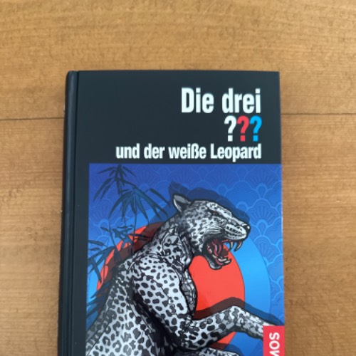 3 ? Weißer Leopard Buch , zu finden beim Stand 29 am Standort Flohkids Hamburg Nord