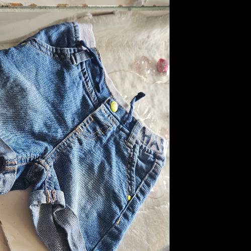 Kurze Jeanshose ergree  Größe: 74, zu finden beim Stand 124 am Standort Flohkids Hamburg Nord