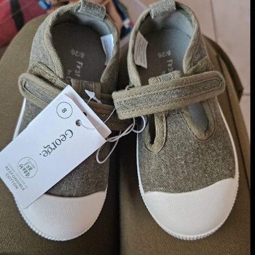 George sandalen  Größe: 26 neu, zu finden beim Stand 268 am Standort Flohkids Hamburg Nord