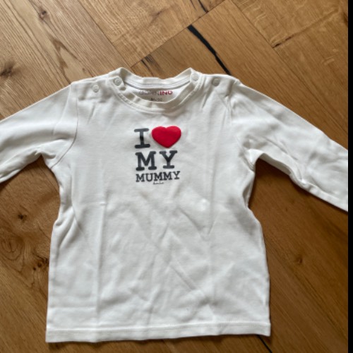 I love Mummy Shirt  Größe: 86/92, zu finden beim Stand 100 am Standort Flohkids Hamburg Nord