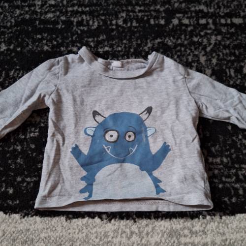 Langarmshirt  Größe: 62/68 Monster , zu finden beim Stand 72 am Standort Flohkids Hamburg Nord