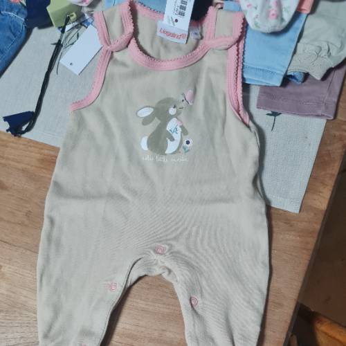 liegelind strampler beige  Größe: 62, zu finden beim Stand 102 am Standort Flohkids Hamburg Nord