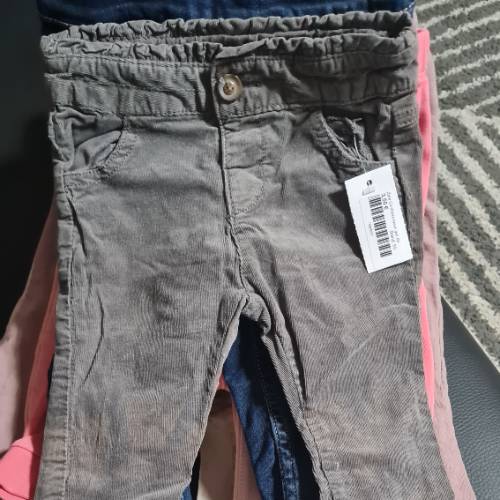 Zara Hose braun  Größe: 68, zu finden beim Stand 102 am Standort Flohkids Hamburg Nord