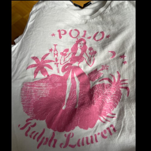 Ralph Lauren Tshirt  Größe: 104 weiß , zu finden beim Stand 46 am Standort Flohkids Hamburg Nord