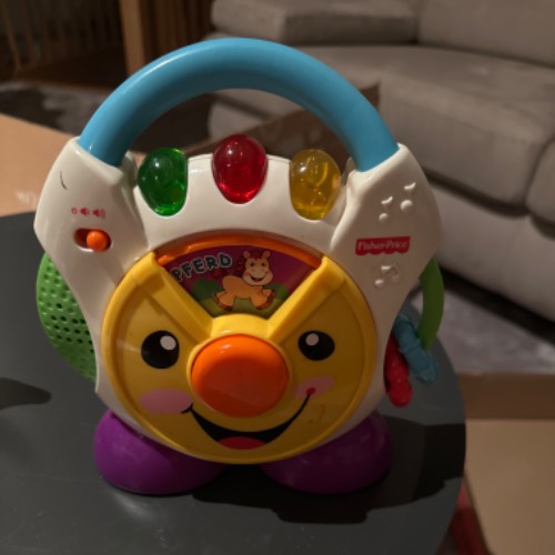 Musik Fisherprice , zu finden beim Stand 172 am Standort Flohkids Hamburg Nord