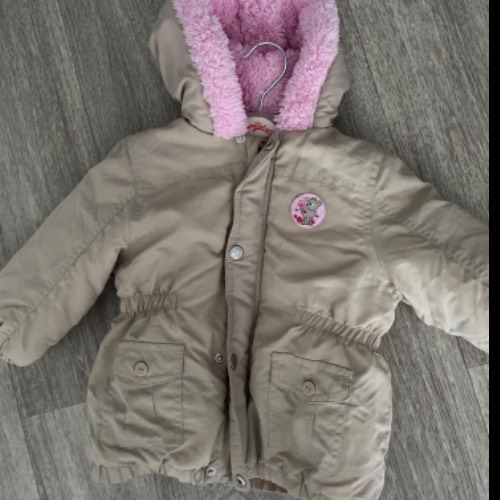 Winterjacke Mädchen  Größe: 86, zu finden beim Stand 91 am Standort Flohkids Hamburg Nord