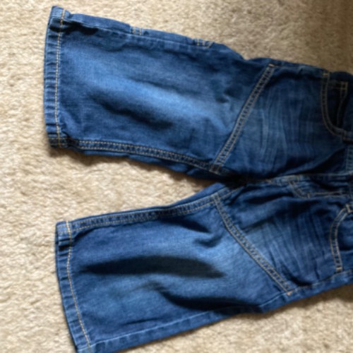 Esprit Jeans Short  Größe: 110, zu finden beim Stand 43 am Standort Flohkids Hamburg Nord