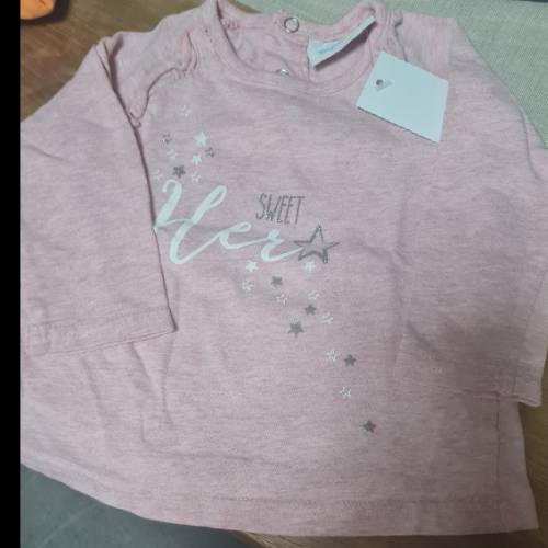 topo shirt rosa sweet  Größe: 68, zu finden beim Stand 86 am Standort Flohkids Hamburg Nord