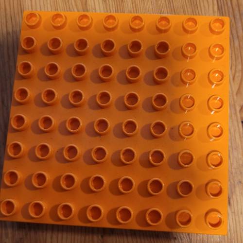 Duplo, Größe: 8 x8, Bauplatte, orange, zu finden beim Stand 248 am Standort Flohkids Hamburg Nord