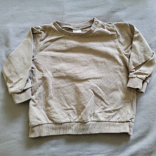 H&M Pullover Beige  Größe: 80, zu finden beim Stand 153 am Standort Flohkids Hamburg Nord