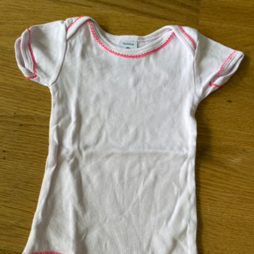  Body Petit Bateau  Größe: 60 rosa, zu finden beim Stand 66 am Standort Flohkids Hamburg Nord