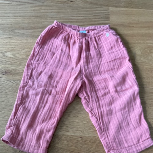 Musselinhose Petit Bat. Größe: 81, zu finden beim Stand 66 am Standort Flohkids Hamburg Nord