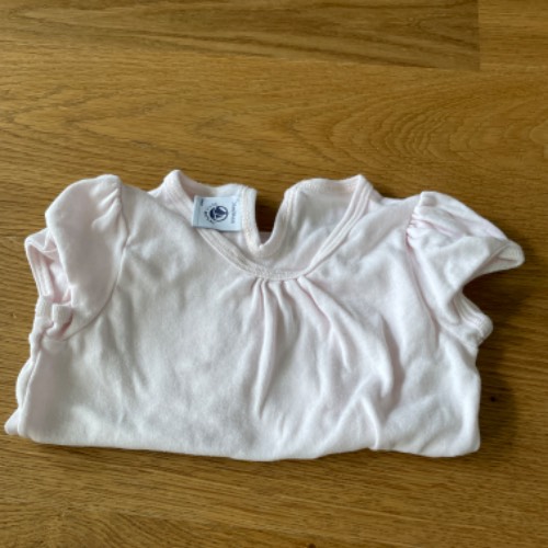 T-Shirt Petit Bat. Rosa  Größe: 86, zu finden beim Stand 66 am Standort Flohkids Hamburg Nord