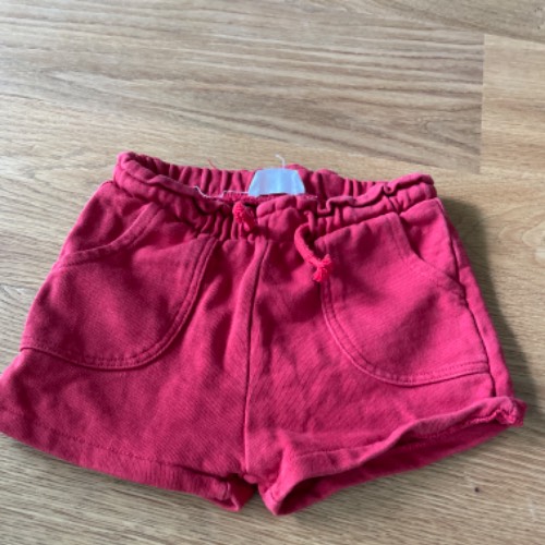 Mango Short rot  Größe: 86, zu finden beim Stand 66 am Standort Flohkids Hamburg Nord