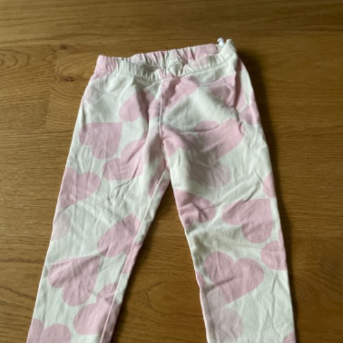 H&M Leggings  Größe: 92 weiß rosa Herz, zu finden beim Stand 66 am Standort Flohkids Hamburg Nord