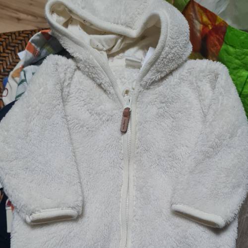 Newborn Jacke beige  Größe: 62 , zu finden beim Stand 102 am Standort Flohkids Hamburg Nord