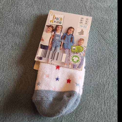 Antirutsch-Socken NEU  Größe: 19-22, zu finden beim Stand 184 am Standort Flohkids Hamburg Nord