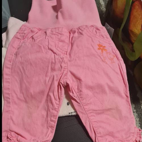 esprit hose pink  Größe: 68, zu finden beim Stand 102 am Standort Flohkids Hamburg Nord