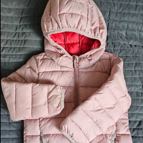 Winterjacke S. Oliver  Größe: 98 rosa, zu finden beim Stand 87 am Standort Flohkids Hamburg Nord