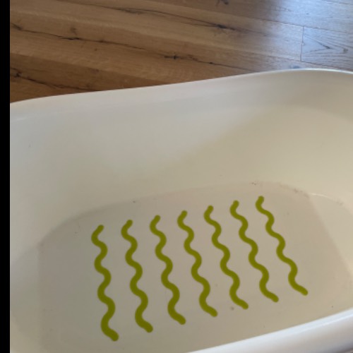 Ikea Badewanne , zu finden beim Stand 100 am Standort Flohkids Hamburg Nord