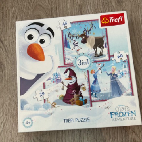 Puzzle  Größe: 4+ Olafs Frozen Adventu, zu finden beim Stand 211 am Standort Flohkids Hamburg Nord