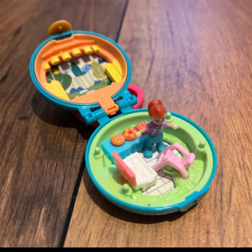 POLLY POCKET Mini BBQ, zu finden beim Stand 28 am Standort Flohkids Hamburg Nord