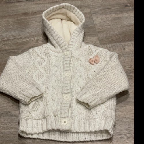 Strickjacke Lupilu  Größe: 74 80 weiß , zu finden beim Stand 62 am Standort Flohkids Hamburg Nord