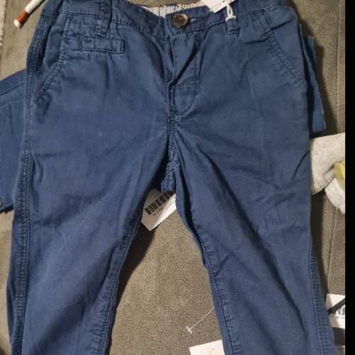 H&m chinohose blau  Größe: 74, zu finden beim Stand 102 am Standort Flohkids Hamburg Nord