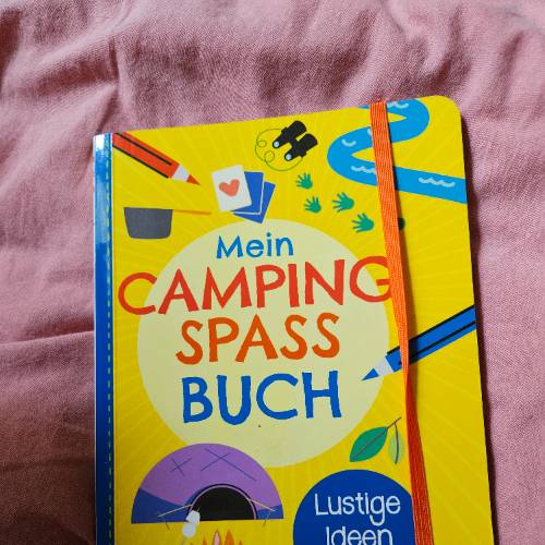 Camping Buch , zu finden beim Stand 28 am Standort Flohkids Hamburg Nord